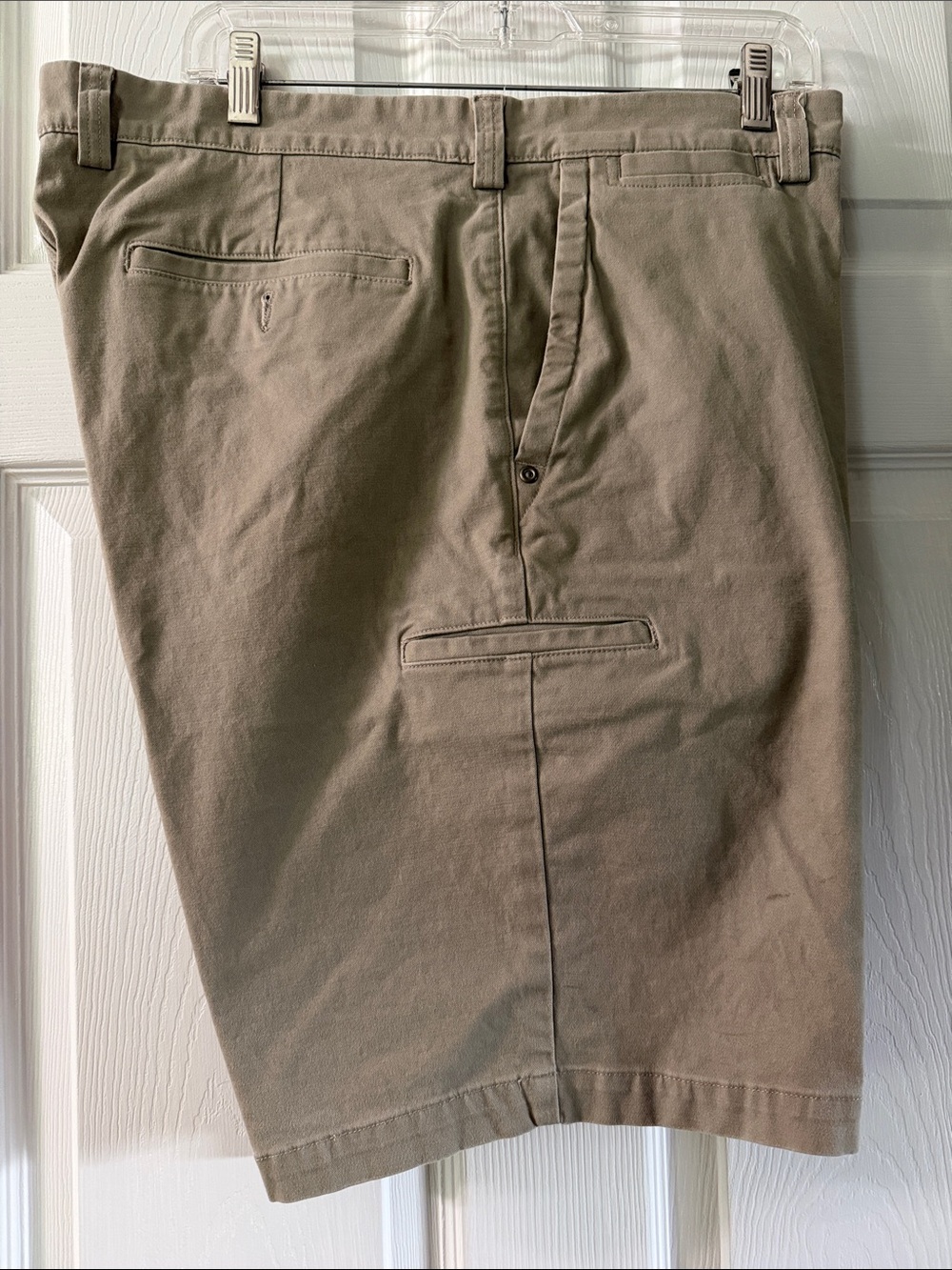 Duluth Trading Co Tan Cotton Cargo Shorts